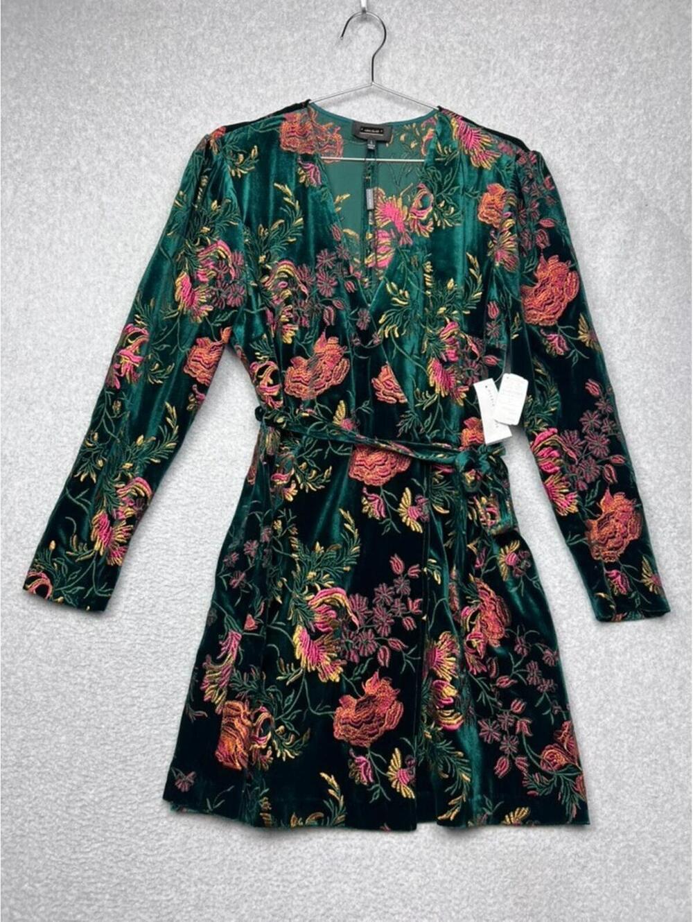 NWT Alexia Admor Velvet Wrap Dress L Green Embroidered Neiman Marcus Holiday